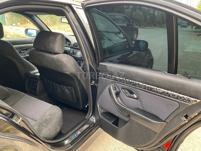 BMW 525 2000, 254,000 km - 2.5 l - Bakı