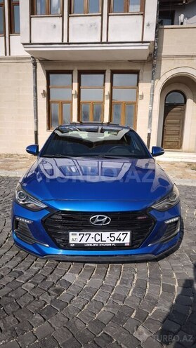 Hyundai Elantra-2