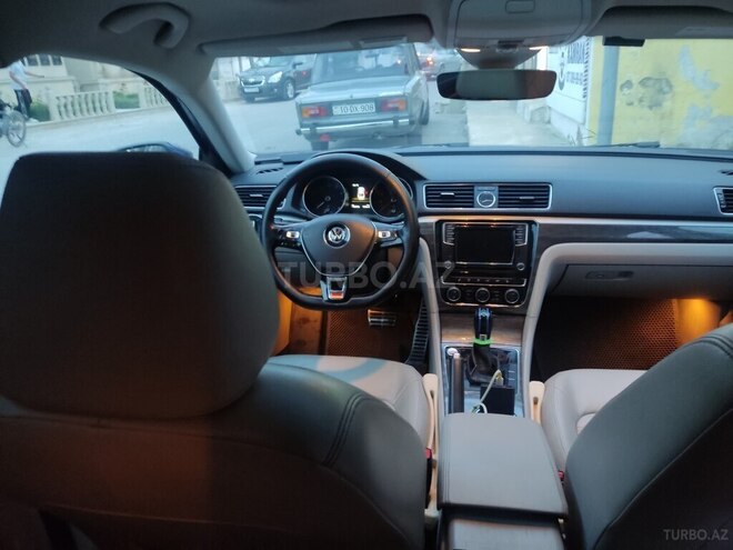Volkswagen Passat (North America) 2017, 186,000 km - 1.8 l - Bakı