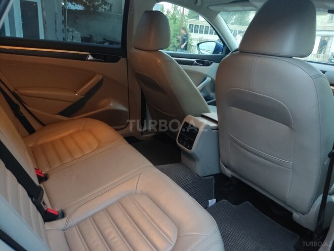 Volkswagen Passat (North America) 2017, 186,000 km - 1.8 l - Bakı