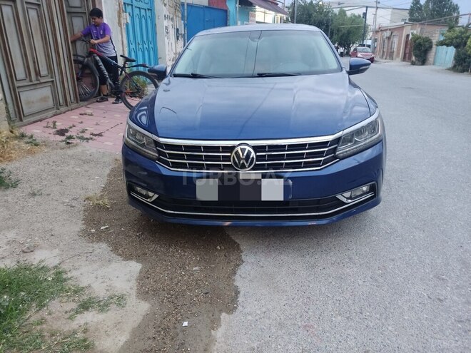 Volkswagen Passat (North America) 2017, 186,000 km - 1.8 l - Bakı