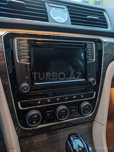 Volkswagen Passat (North America) 2017, 186,000 km - 1.8 l - Bakı