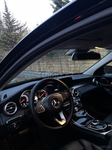 Mercedes  2017, 120,000 km - 2.0 l - Bakı