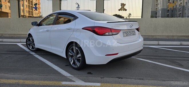 Hyundai Elantra 2015, 138,410 km - 1.8 л - Sumqayıt
