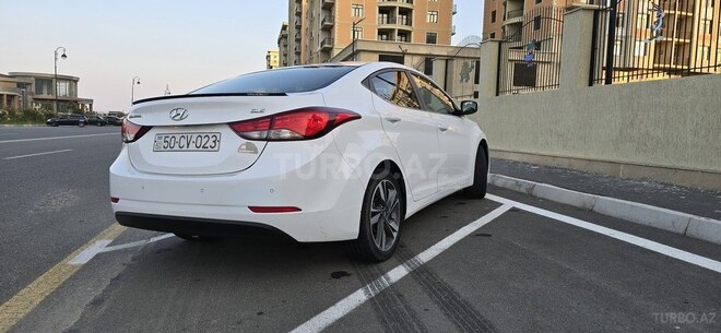Hyundai Elantra 2015, 138,410 km - 1.8 л - Sumqayıt