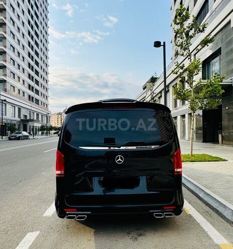 Mercedes V 250-6