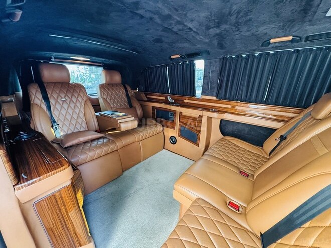 Mercedes V 250-10