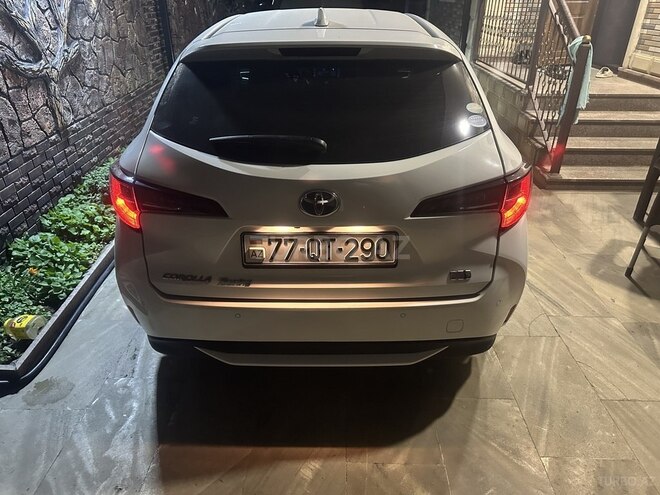 Toyota Corolla 2019, 86,000 km - 1.5 л - Bakı