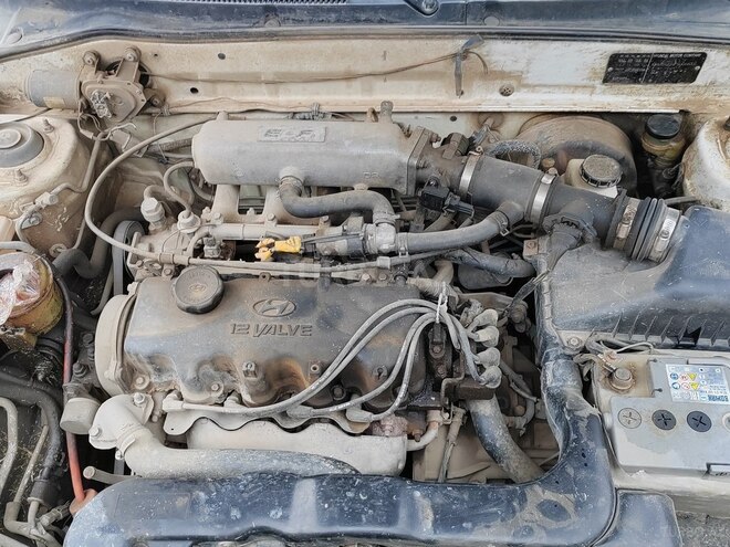 Hyundai Accent 1995, 495,000 km - 1.5 л - Qusar