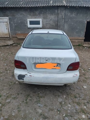 Hyundai Accent 1995, 495,000 km - 1.5 л - Qusar
