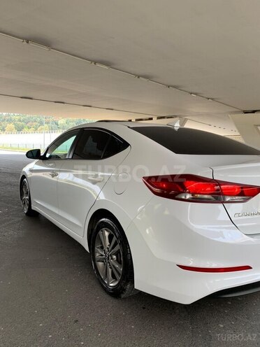 Hyundai Elantra 2018, 68,317 km - 2.0 l - Bakı