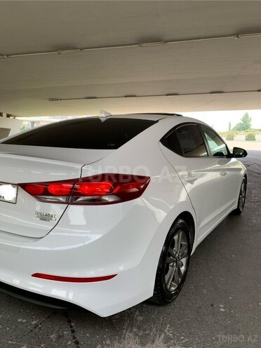 Hyundai Elantra 2018, 68,317 km - 2.0 l - Bakı
