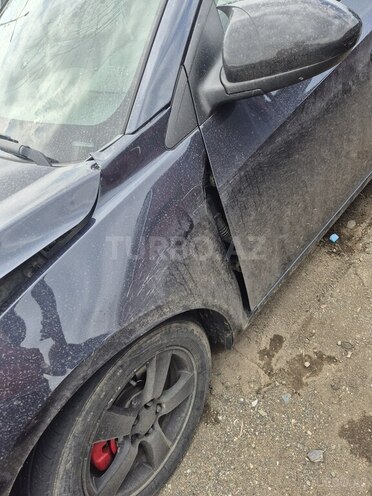 Chevrolet Cruze 2015, 240,542 km - 1.4 л - Gəncə
