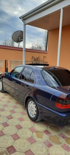 Mercedes C 180 1997, 350,000 km - 1.8 l - Qəbələ