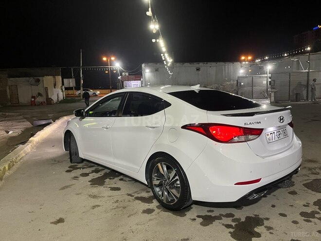 Hyundai Elantra 2014, 198,900 km - 1.8 l - Bakı