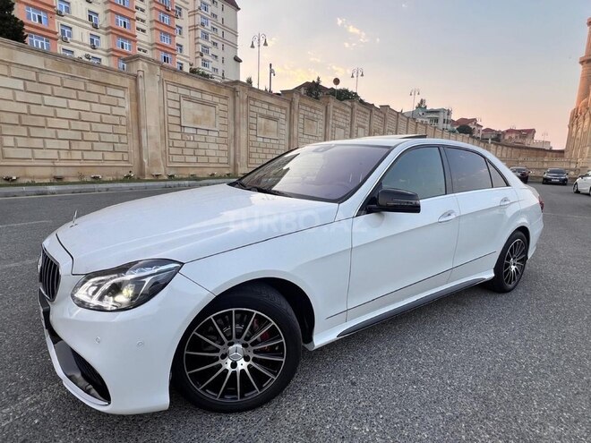 Mercedes E 350 2009, 216,000 km - 3.5 l - Bakı