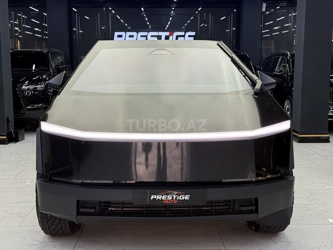 Tesla Cybertruck-2