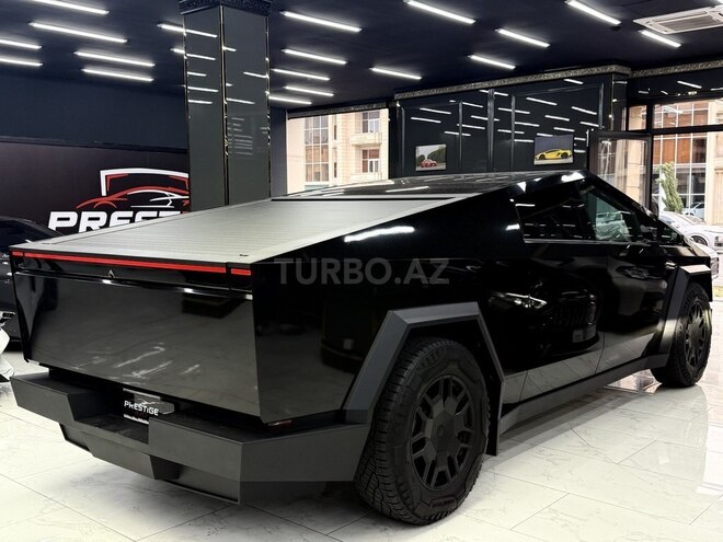 Tesla Cybertruck-6