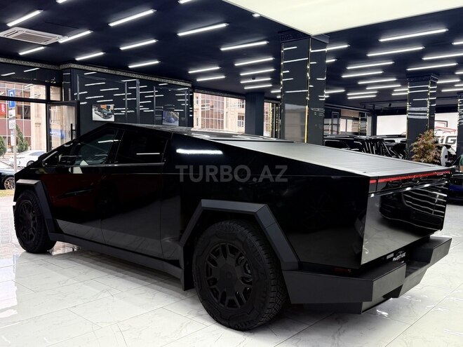 Tesla Cybertruck-4