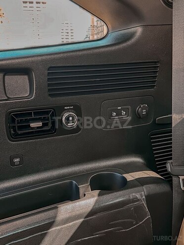 Kia Sorento-16