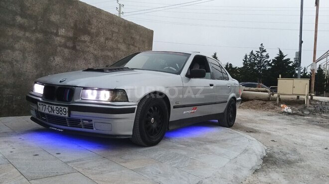BMW 318 1991, 528,963 km - 1.8 l - Bakı