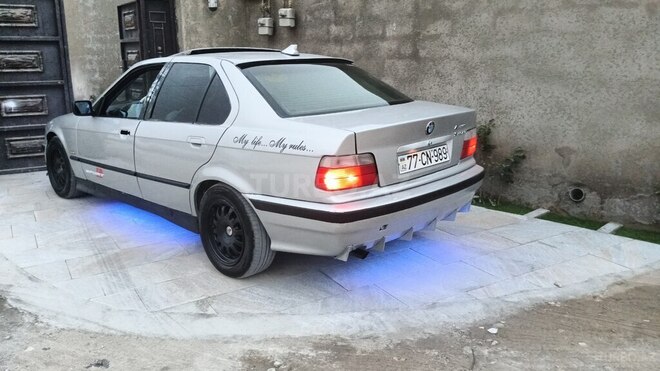 BMW 318 1991, 528,963 km - 1.8 l - Bakı