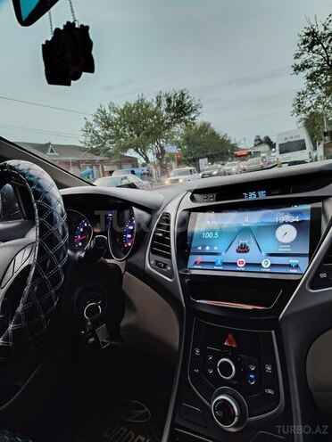Hyundai Elantra 2016, 170,250 km - 1.8 l - Bakı