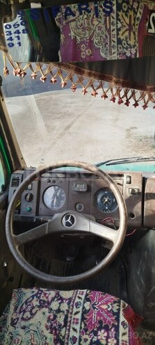 Mercedes 609 D 1993, 666,666 km - 3.9 л - Gəncə