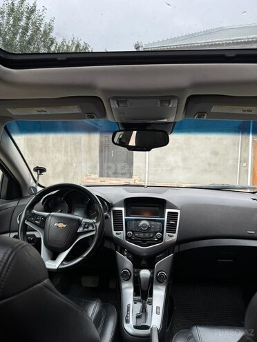 Chevrolet Cruze 2011, 238,000 km - 1.4 л - Tovuz