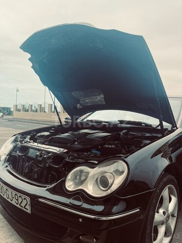 Mercedes C 180 2005, 324,000 km - 1.8 л - Sumqayıt