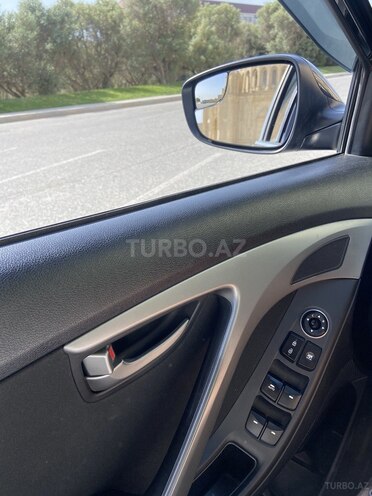Hyundai Elantra 2015, 93,000 km - 1.8 л - Bakı