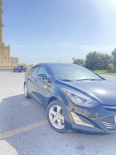 Hyundai Elantra 2015, 93,000 km - 1.8 л - Bakı