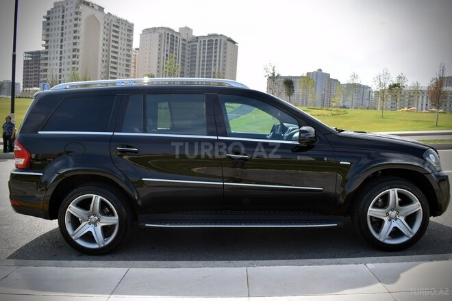 Mercedes GL 500 4MATIC 2012, 195,000 km - 5.5 l - Bakı