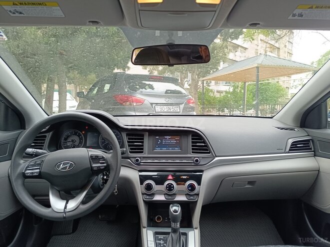 Hyundai Elantra 2019, 104,000 km - 2.0 l - Bakı