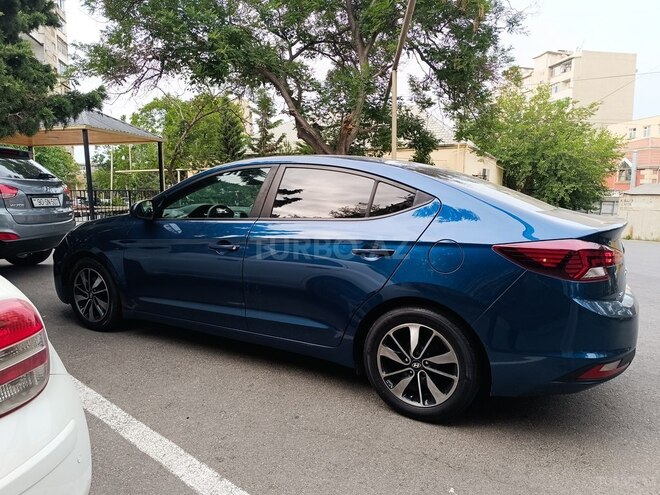 Hyundai Elantra 2019, 104,000 km - 2.0 l - Bakı