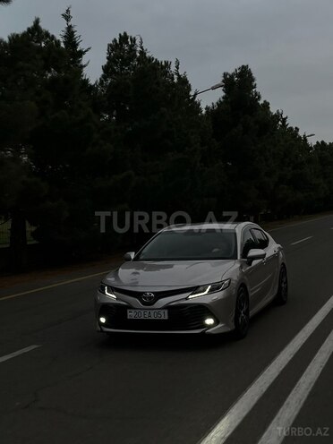 Toyota Camry-3