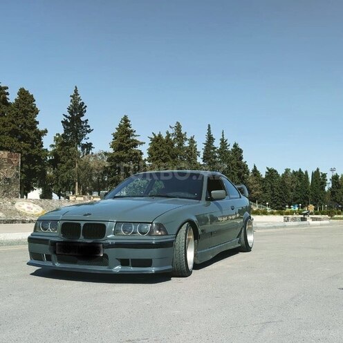BMW 318 1997, 299,586 km - 1.8 l - Bakı