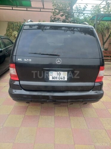 Mercedes ML 320 2002, 325,000 km - 3.2 l - Bakı