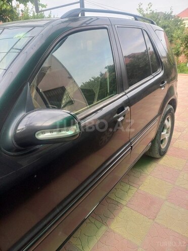 Mercedes ML 320 2002, 325,000 km - 3.2 l - Bakı