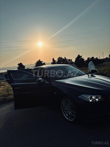 BMW 520 2014, 230,000 km - 2.0 l - Bakı