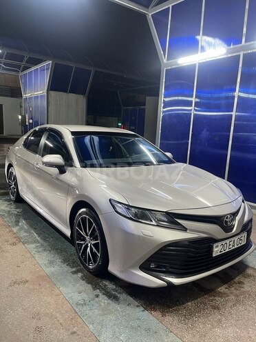 Toyota Camry-2