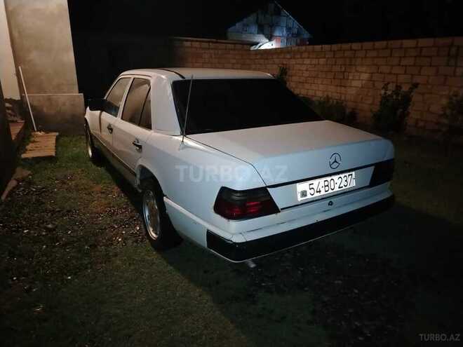 Mercedes E 200 d 2017, 123,456 km - 2.0 l - Sabirabad