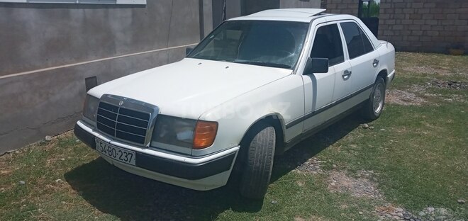 Mercedes E 200 d 2017, 123,456 km - 2.0 l - Sabirabad