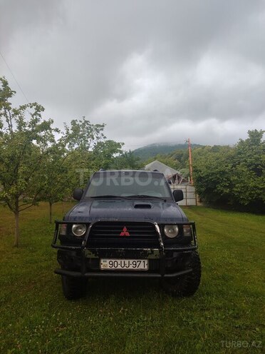 Mitsubishi Pajero 1995, 550,000 km - 2.8 l - Bakı