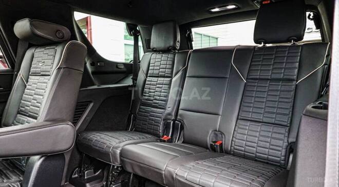 Cadillac Escalade-16