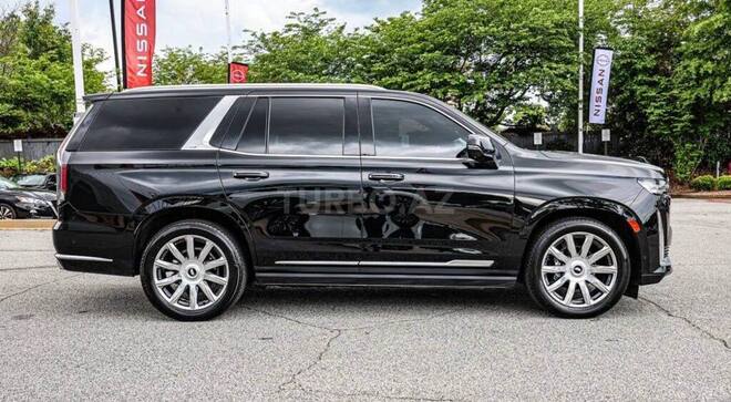 Cadillac Escalade-7