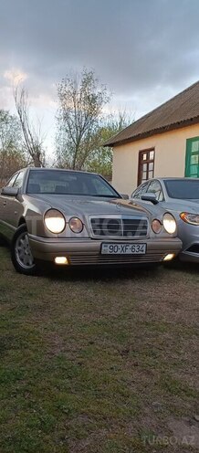 Mercedes E 230 1997, 463,675 km - 2.3 l - Bakı