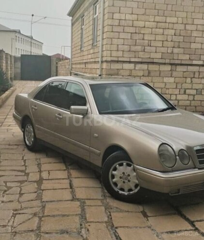 Mercedes E 230 1997, 463,675 km - 2.3 l - Bakı