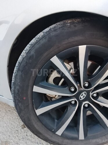 Hyundai i40 2012, 270,000 km - 1.7 l - Bakı