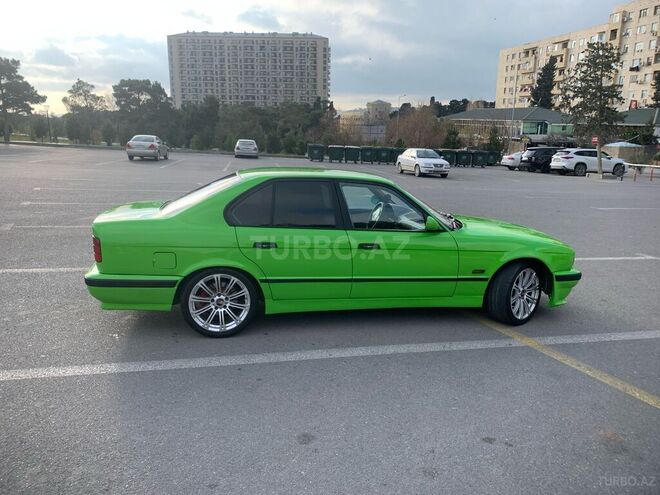 BMW 525 1993, 430,000 km - 2.5 l - Mingəçevir
